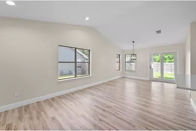 162 Prairie Springs Loop, Georgetown, TX 78626 - Photo 5