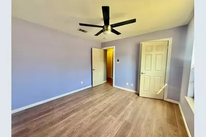 305 Maple Lane, Elgin, TX 78621 - Photo 9