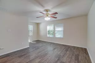 6812 Doyal Dr, Austin, TX 78747 - Photo 9