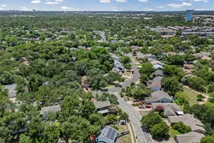 9737 Anderson Village Dr, Austin, TX 78729 - Photo 23