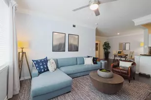 12215 Hunters Chase Dr, Austin, TX 78729 - Photo 11