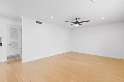 900 S Lamar Boulevard #210, Austin, TX 78704 - Photo 7