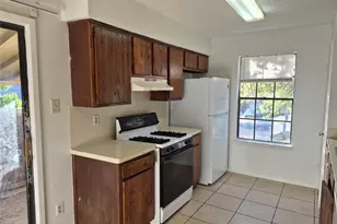 11510 Walnut Ridge Dr, Austin, TX 78753 - Photo 7