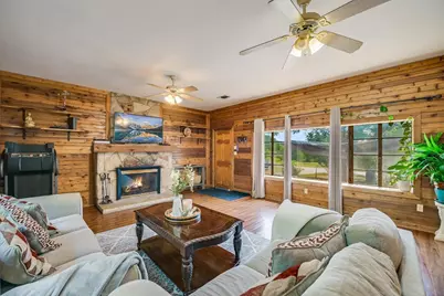 1750 Craddock Avenue, San Marcos, TX 78666 - Photo 9