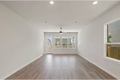 328 Lariat Loop, Liberty Hill, TX 78642 - Photo 5