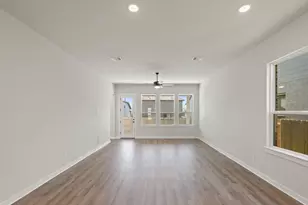 328 Lariat Loop, Liberty Hill, TX 78642 - Photo 5