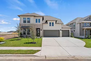 228 Pacific Grove Cir, Liberty Hill, TX 78642 - Photo 3