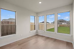 228 Pacific Grove Cir, Liberty Hill, TX 78642 - Photo 15