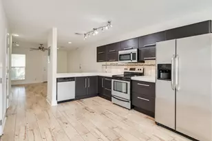 1101 Grove Blvd, Austin, TX 78741 - Photo 1