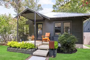 810 Keasbey St, Austin, TX 78751 - Photo 3