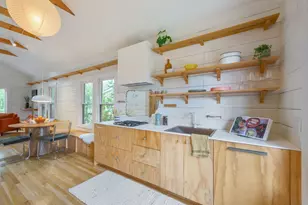 810 Keasbey St, Austin, TX 78751 - Photo 21