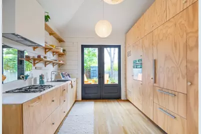 810 Keasbey Street, Austin, TX 78751 - Photo 17