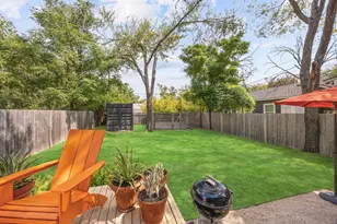 810 Keasbey St, Austin, TX 78751 - Photo 31