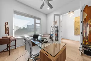 5820 Harper Park Dr, Austin, TX 78735 - Photo 7