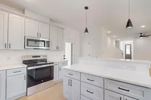 176 Kaelepulu Dr, Bastrop, TX 78602 - Photo 9