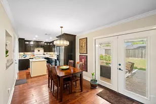 2523 Droxford Dr, Houston, TX 77008 - Photo 11