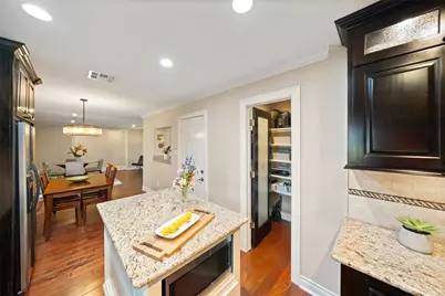 2523 Droxford Drive, Houston, TX 77008 - Photo 17