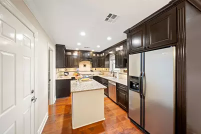 2523 Droxford Drive, Houston, TX 77008 - Photo 13