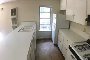 917 Keith Ln, Austin, TX 78705 - Photo 5