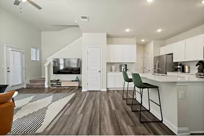 8013 Lennon Drive, Austin, TX 78744 - Photo 5