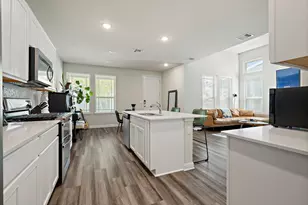8013 Lennon Dr, Austin, TX 78744 - Photo 25