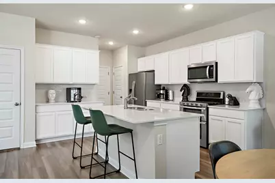 8013 Lennon Drive, Austin, TX 78744 - Photo 23