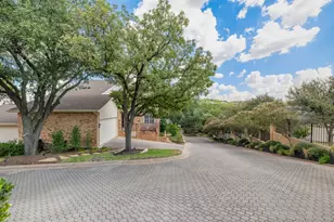 3901 Belmont Park Dr, Austin, TX 78746 - Photo 9