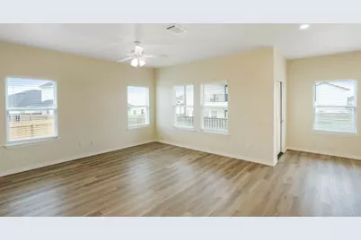 515 War Admiral Drive #A & B, Jarrell, TX 76537 - Photo 5