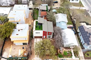 2204 E 13th St, Austin, TX 78702 - Photo 39