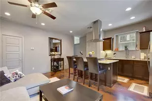 2204 E 13th St, Austin, TX 78702 - Photo 27