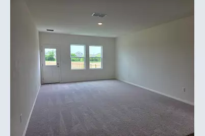 353 Enforcer Loop, Jarrell, TX 76537 - Photo 13