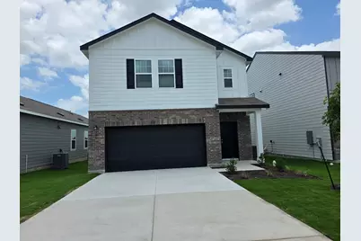 353 Enforcer Loop, Jarrell, TX 76537 - Photo 3