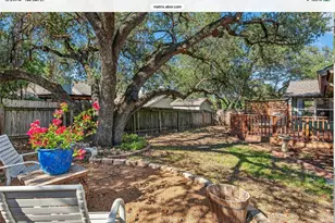12904 Garfield Ln, Austin, TX 78727 - Photo 31