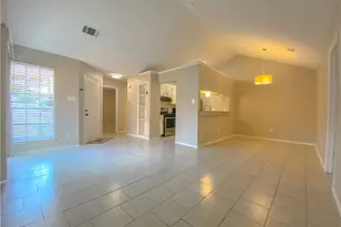 11908 Sunhillow Bend, Austin, TX 78758 - Photo 5