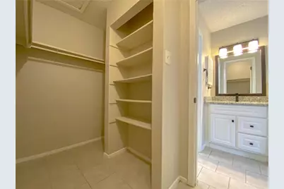 11908 Sunhillow Bend #B, Austin, TX 78758 - Photo 13