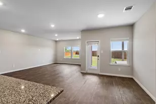 251 Solitude Dr, San Marcos, TX 78666 - Photo 9