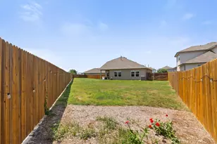 251 Solitude Dr, San Marcos, TX 78666 - Photo 37