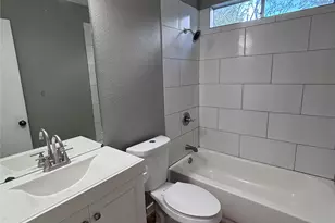 10005 Parliament House Rd, Austin, TX 78729 - Photo 13