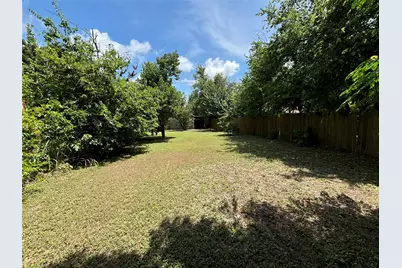 10005 Parliament House Road #A, Austin, TX 78729 - Photo 23