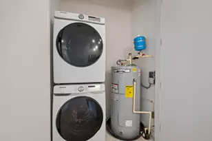 800 Embassy Dr, Austin, TX 78702 - Photo 19