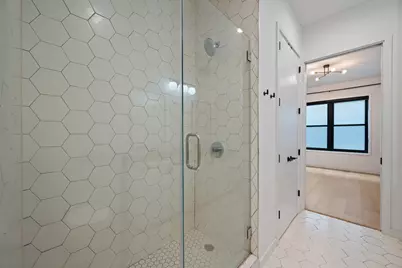 800 Embassy Drive #322, Austin, TX 78702 - Photo 11