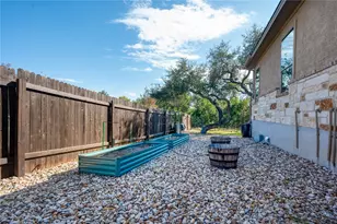 5317 Cardinal Flower Cv, Spicewood, TX 78669 - Photo 27