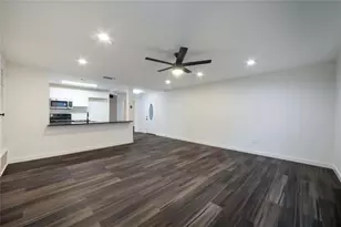 5535 Pine Pl, Austin, TX 78744 - Photo 5