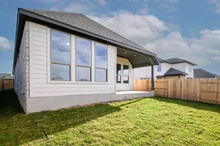 148 Blackborrow Dr, Kyle, TX 78640 - Photo 7