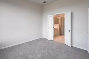 148 Blackborrow Dr, Kyle, TX 78640 - Photo 13