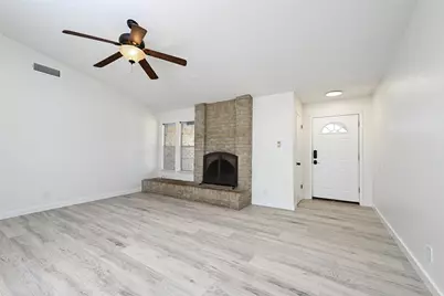 404 Northwood Drive, Georgetown, TX 78628 - Photo 5