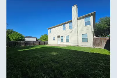 580 Hometown Parkway, Kyle, TX 78640 - Photo 35