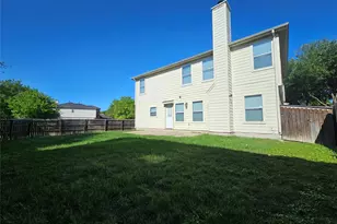 580 Hometown Pkwy, Kyle, TX 78640 - Photo 35