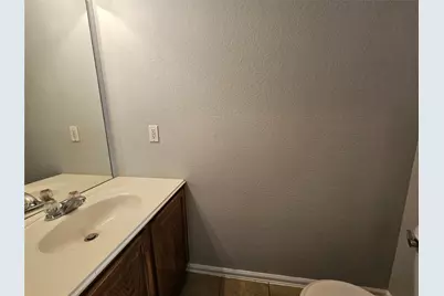 580 Hometown Parkway, Kyle, TX 78640 - Photo 33
