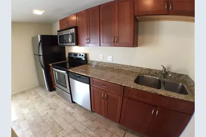 2800 Cole Street #C207, Austin, TX 78705 - Photo 5